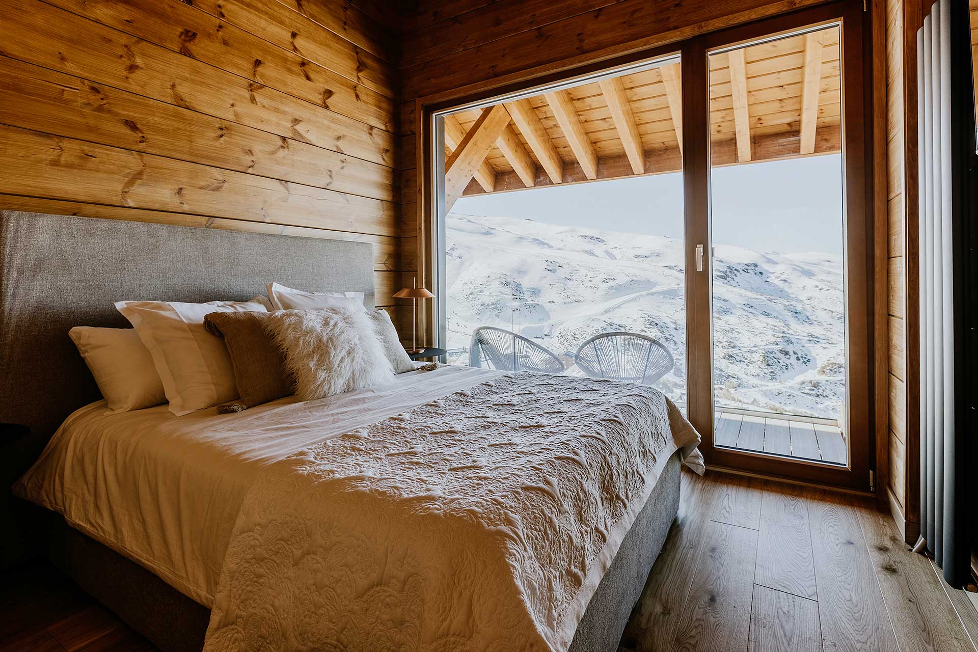 Luxury Penthouse Sierra Nevada Mountain Residence photo